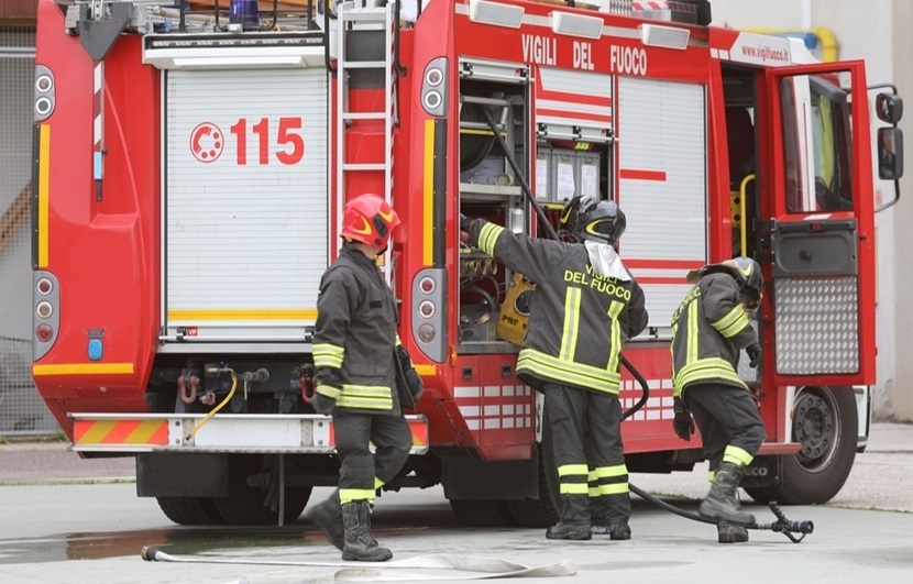 Concorso Vigili del fuoco 2024 bando stipendio