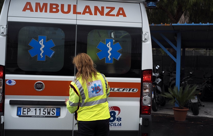 Concorso ASL Napoli Bando assunzione 30 autisti ambulanza