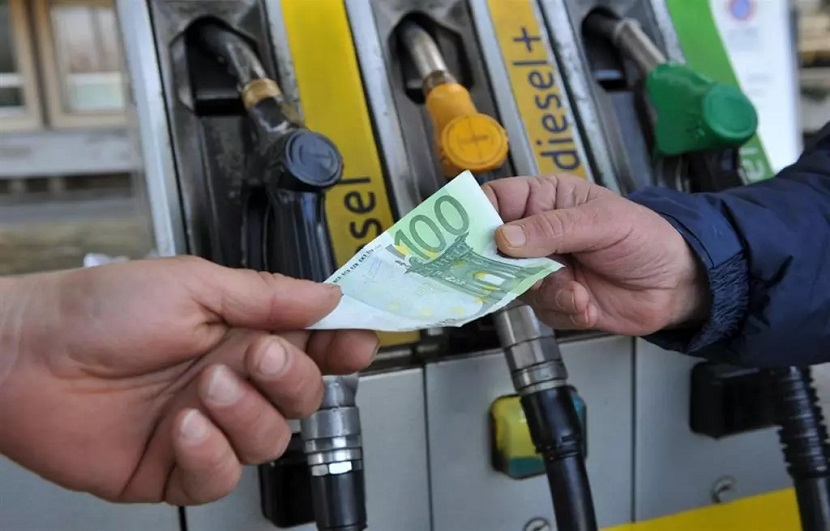 Buoni carburante esentasse, i chiarimenti dell'Agenzia